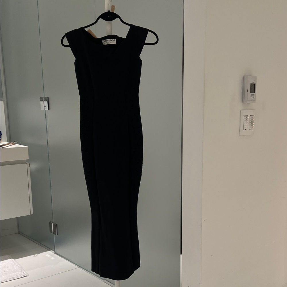 Chiara Boni Classic Black Midi Dress